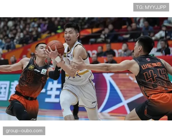 北控豪斯与里勒合砍53分,后场双枪组合初显威力